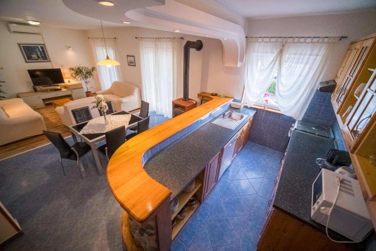 Apartman Bilac Vodice Ngoại thất bức ảnh