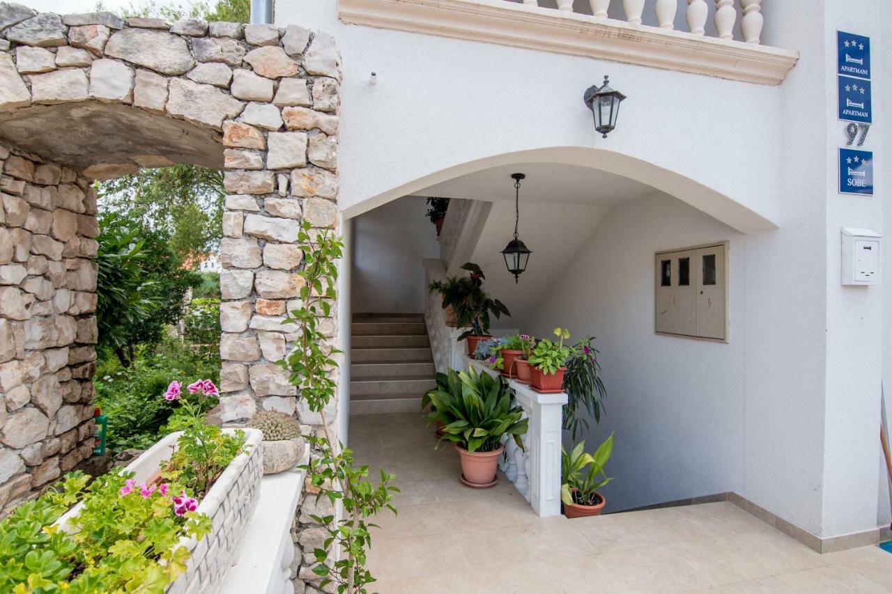 Apartman Bilac Vodice Ngoại thất bức ảnh